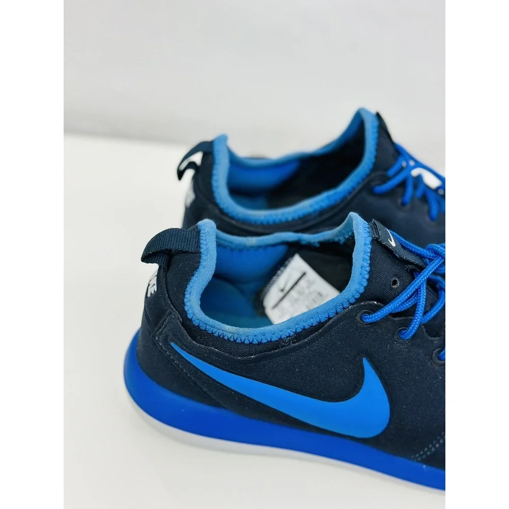 Nike Roshe One Flight Weight GS Obsidian Blue 844653-400 Youth Size 6Y Excellent